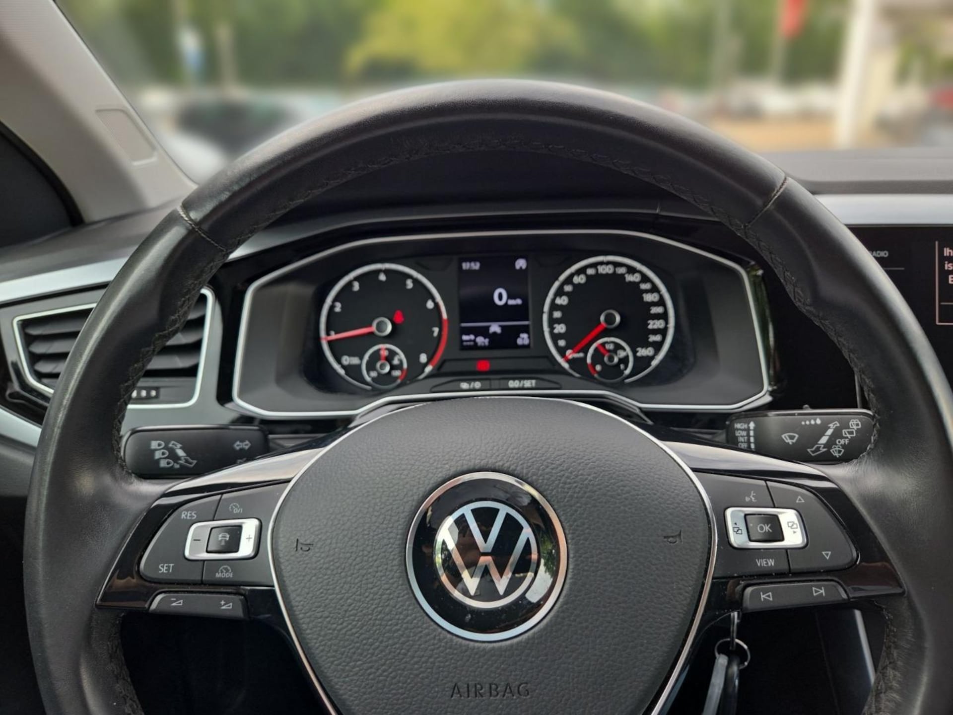 Volkswagen Polo Active