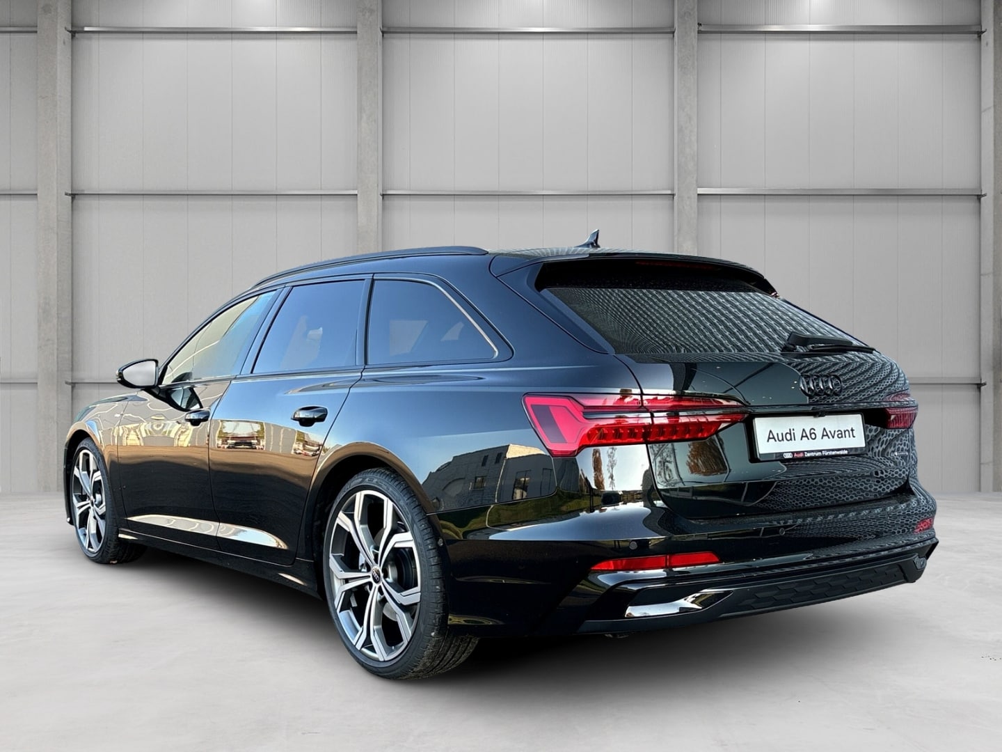 Bild über Audi A6 Avant S line 50 TDI quattro tiptronic - für weitere Informationen kontaktieren Sie den Audi Partner
