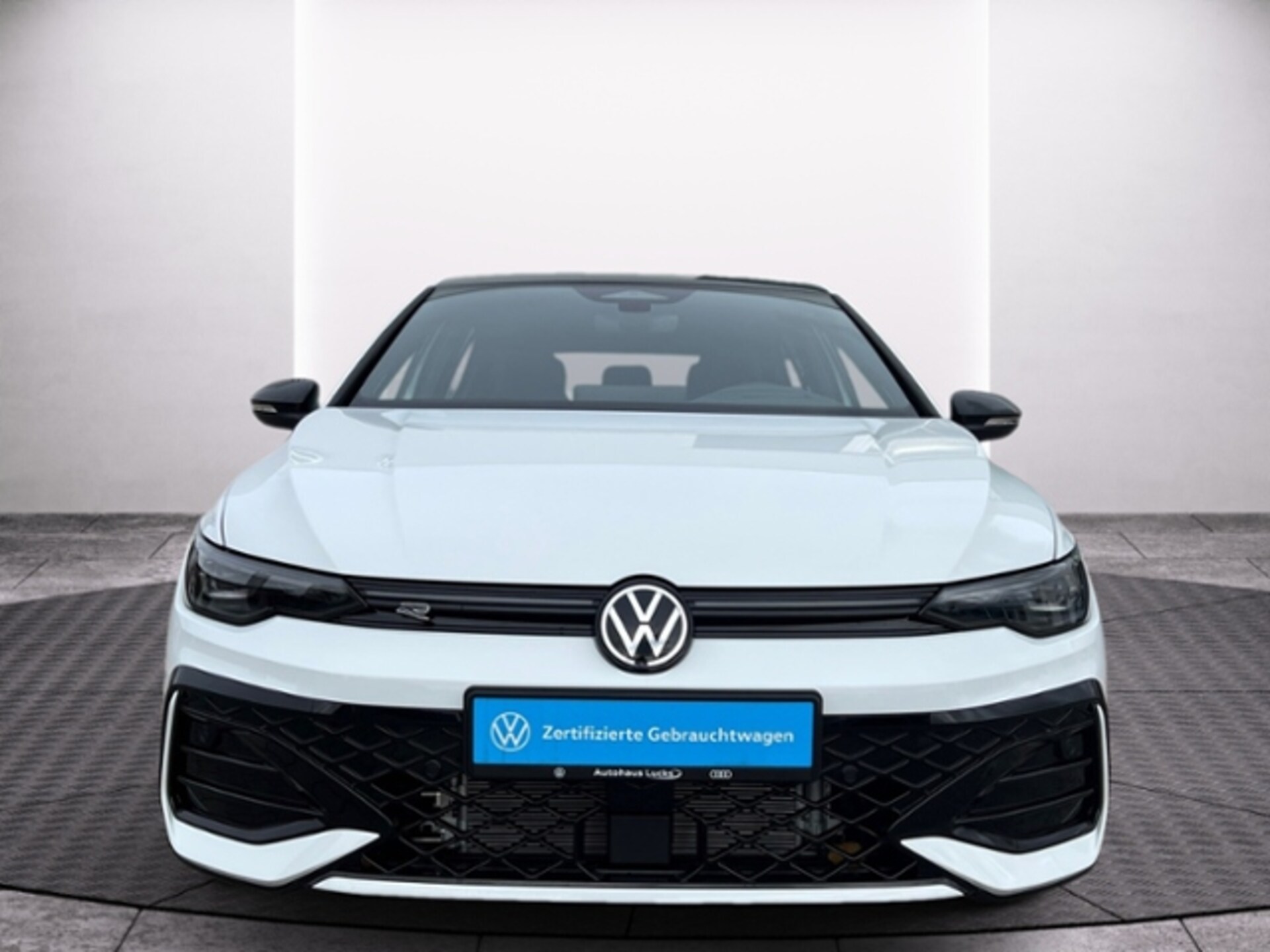 Volkswagen Golf R-Line