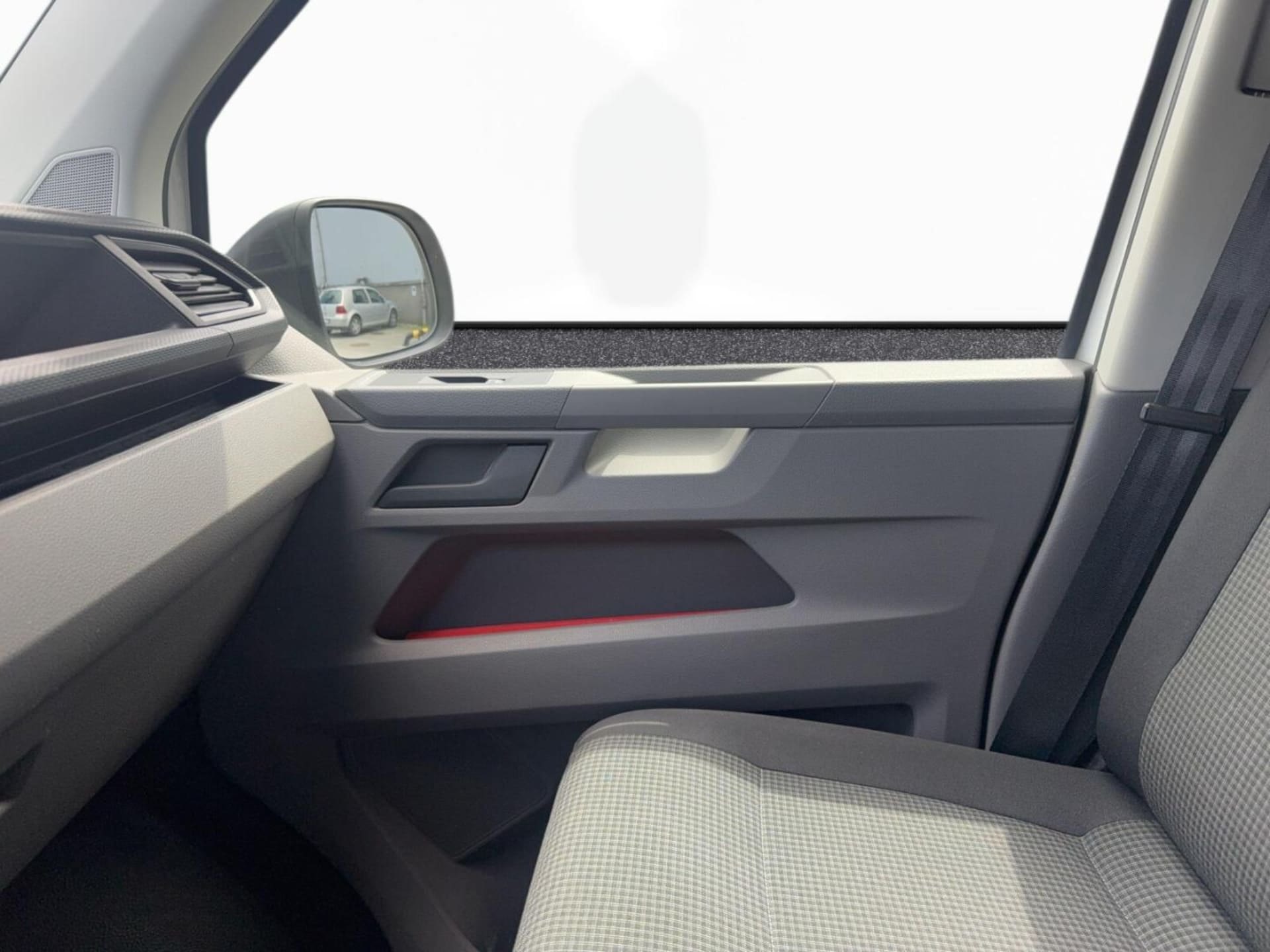 Volkswagen Transporter 6.1 Furgon krótki rozstaw osi