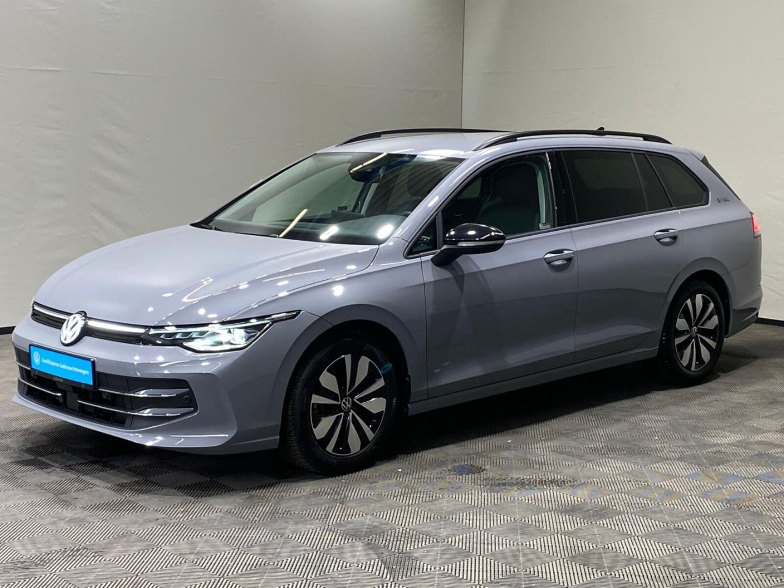Volkswagen Golf Variant – Bild 2