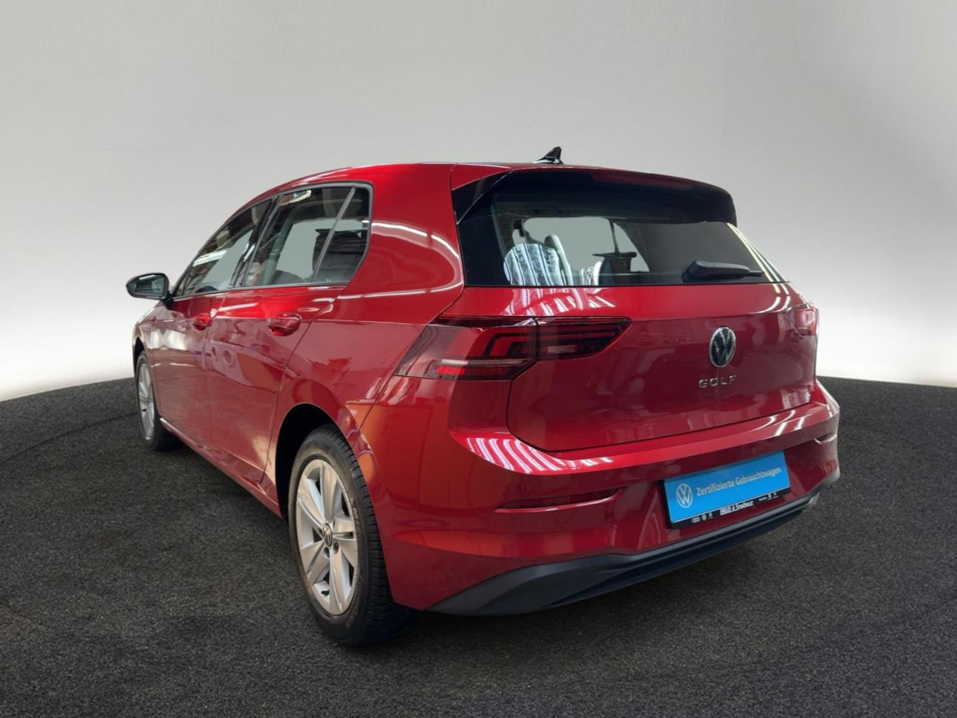 Volkswagen Golf Life