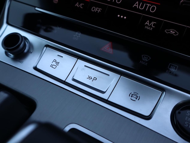 Audi A6 Sedan 45 TFSI quattro 195(265) kW(PS) S tronic for more details contact your dealer