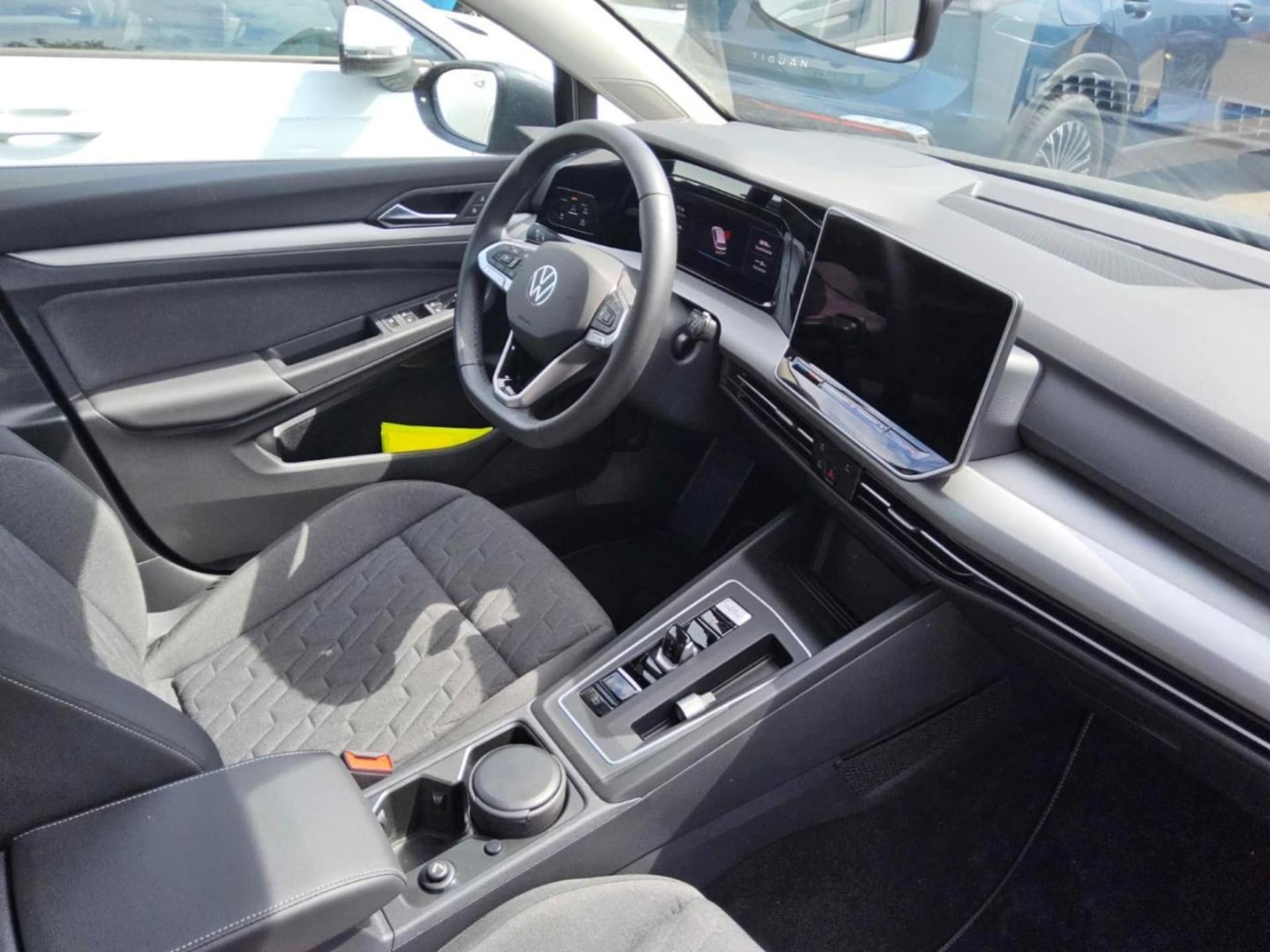 Volkswagen Golf Variant Life