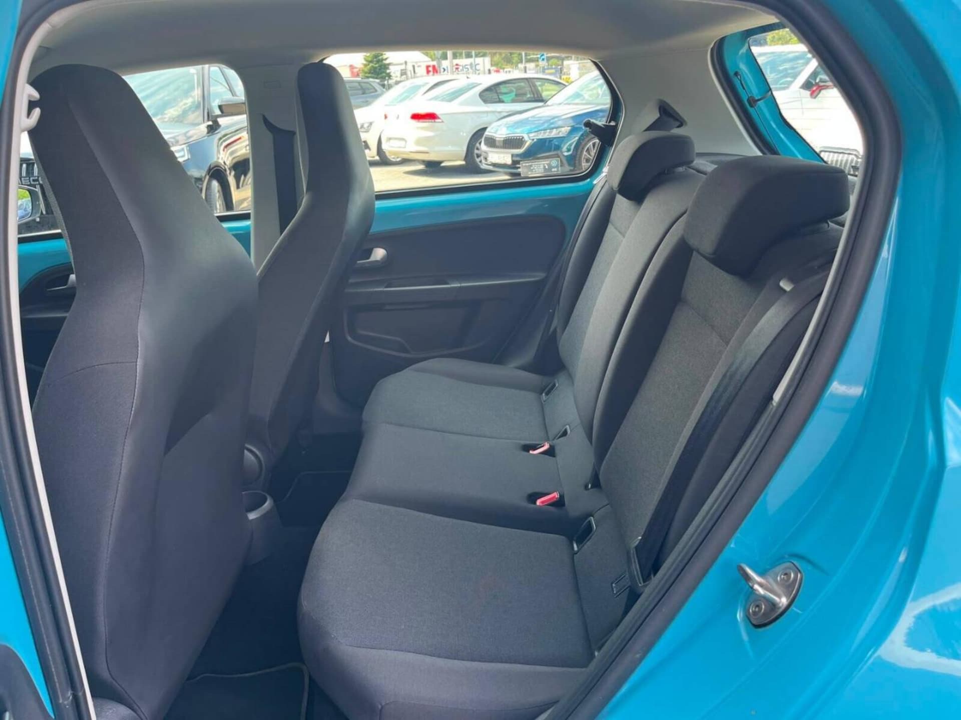 Volkswagen up!