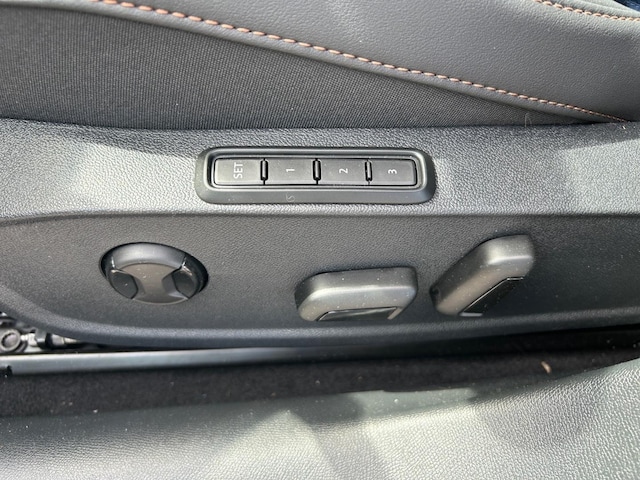 Bild des Autos 19