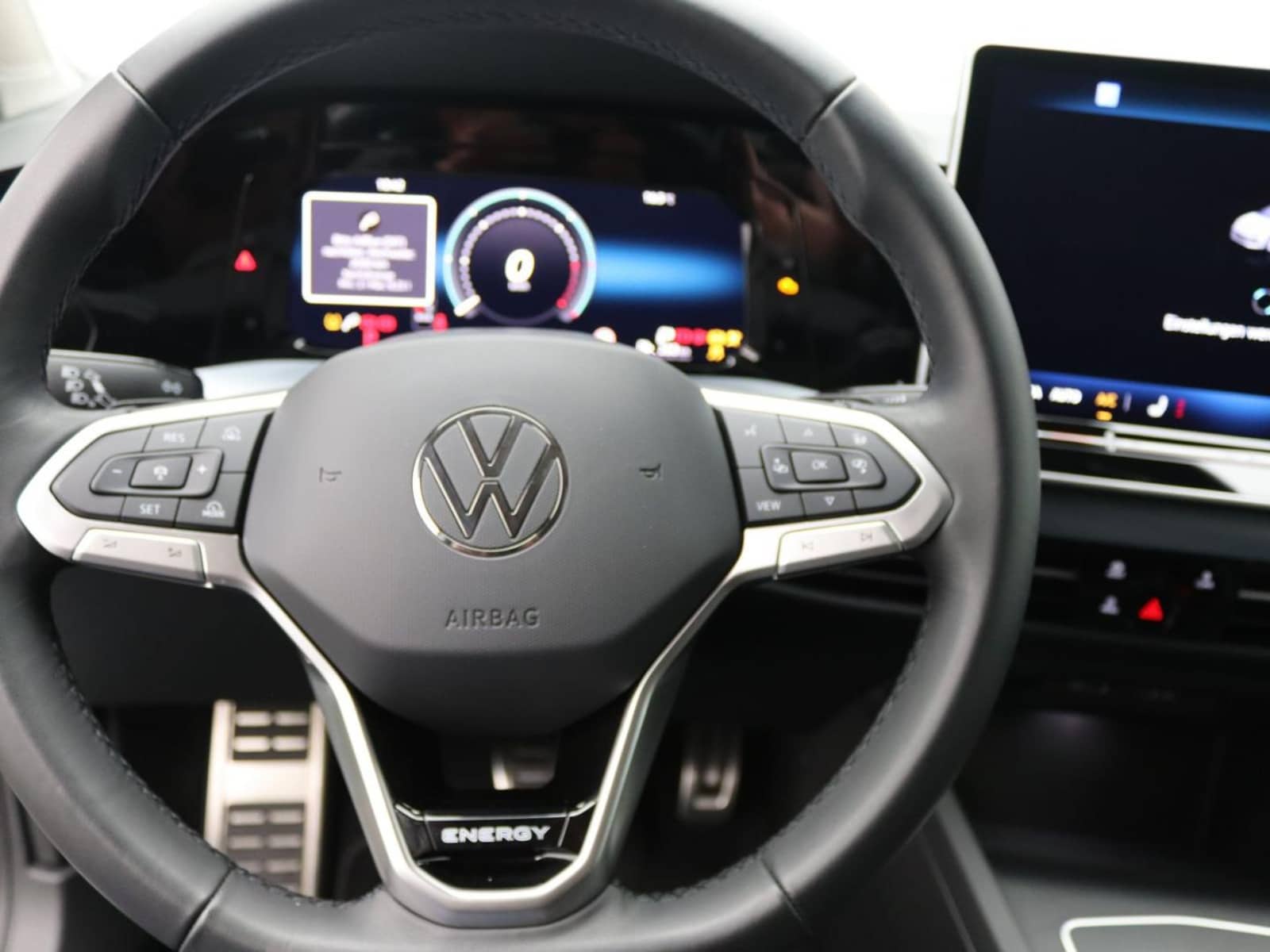 Volkswagen Golf – Bild 13