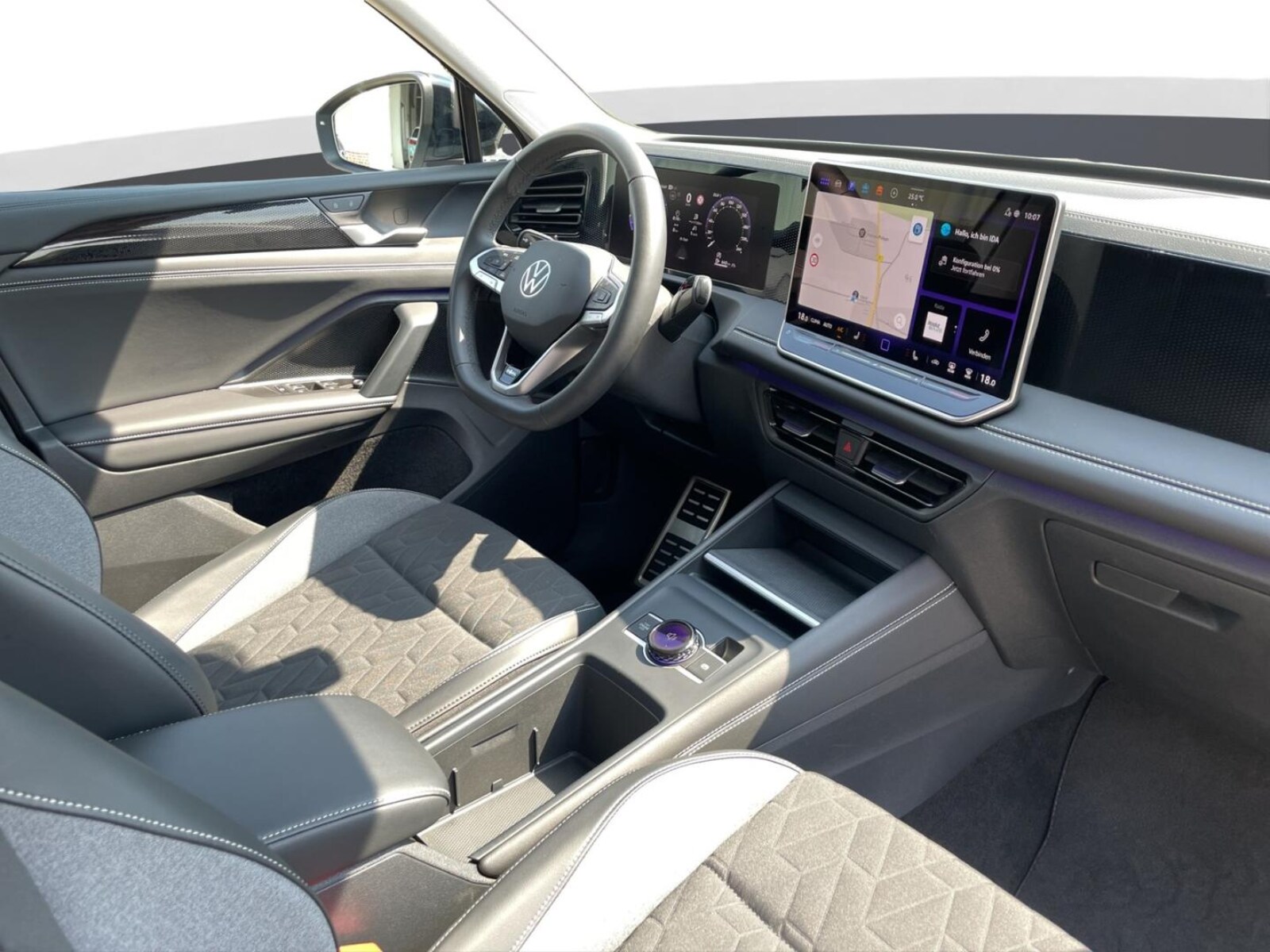Volkswagen Tiguan – Bild 13