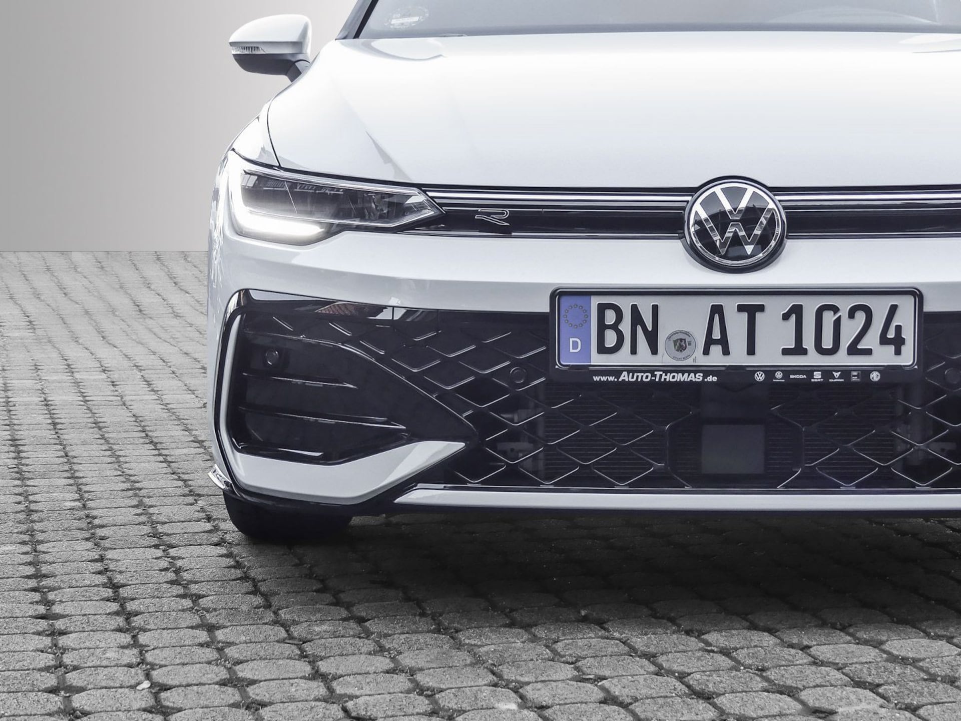 Volkswagen Golf R-Line