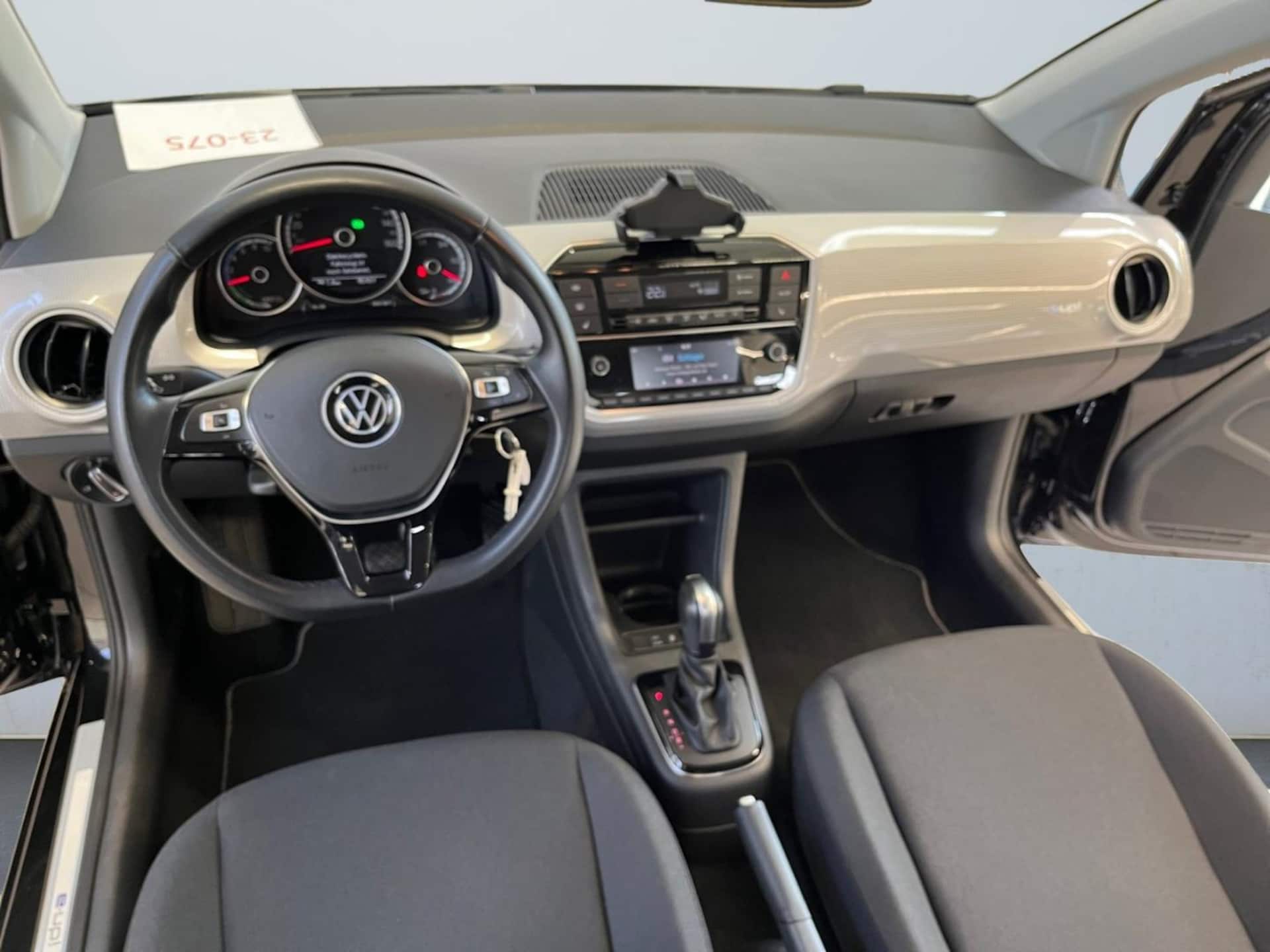 Volkswagen e-up! Style "Plus"
