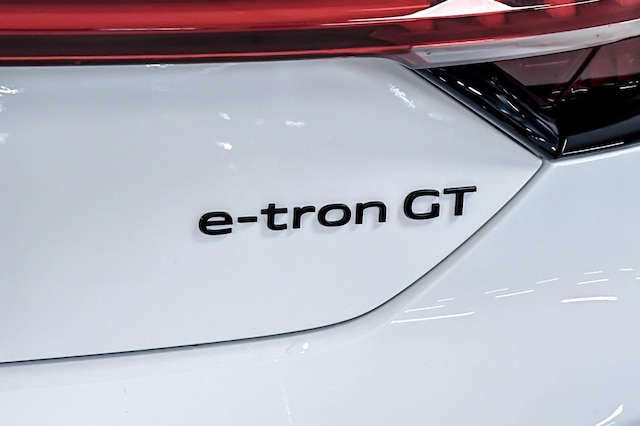 2026 Audi RS e-tron GT Performance Base - Photo 25