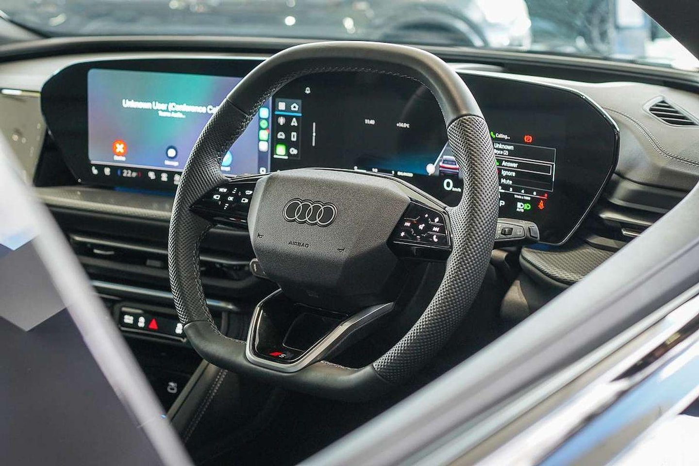 Image about Audi Q5 SUV TFSI quattro 200 kW sport
