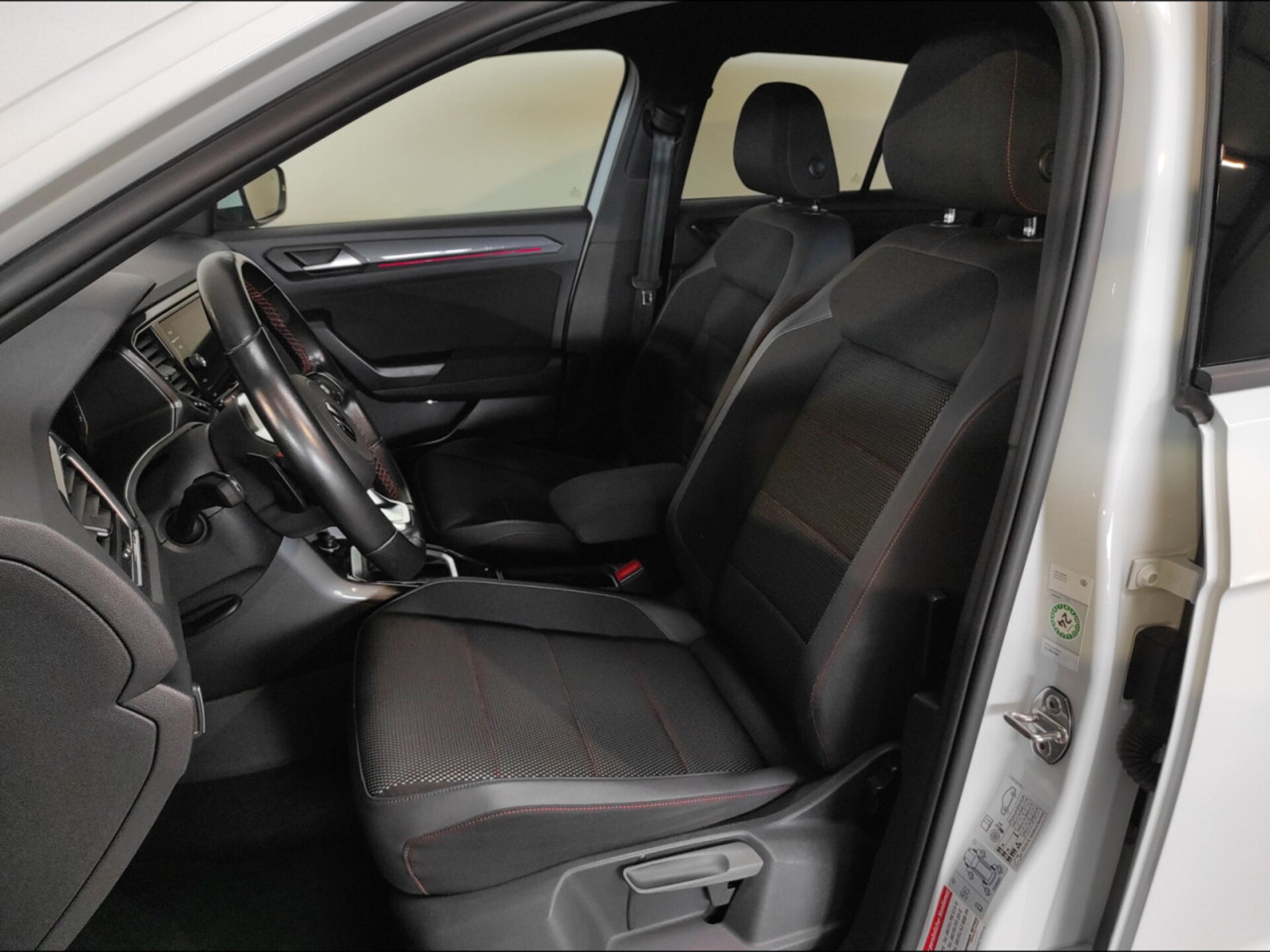 Volkswagen T-Roc Sport
