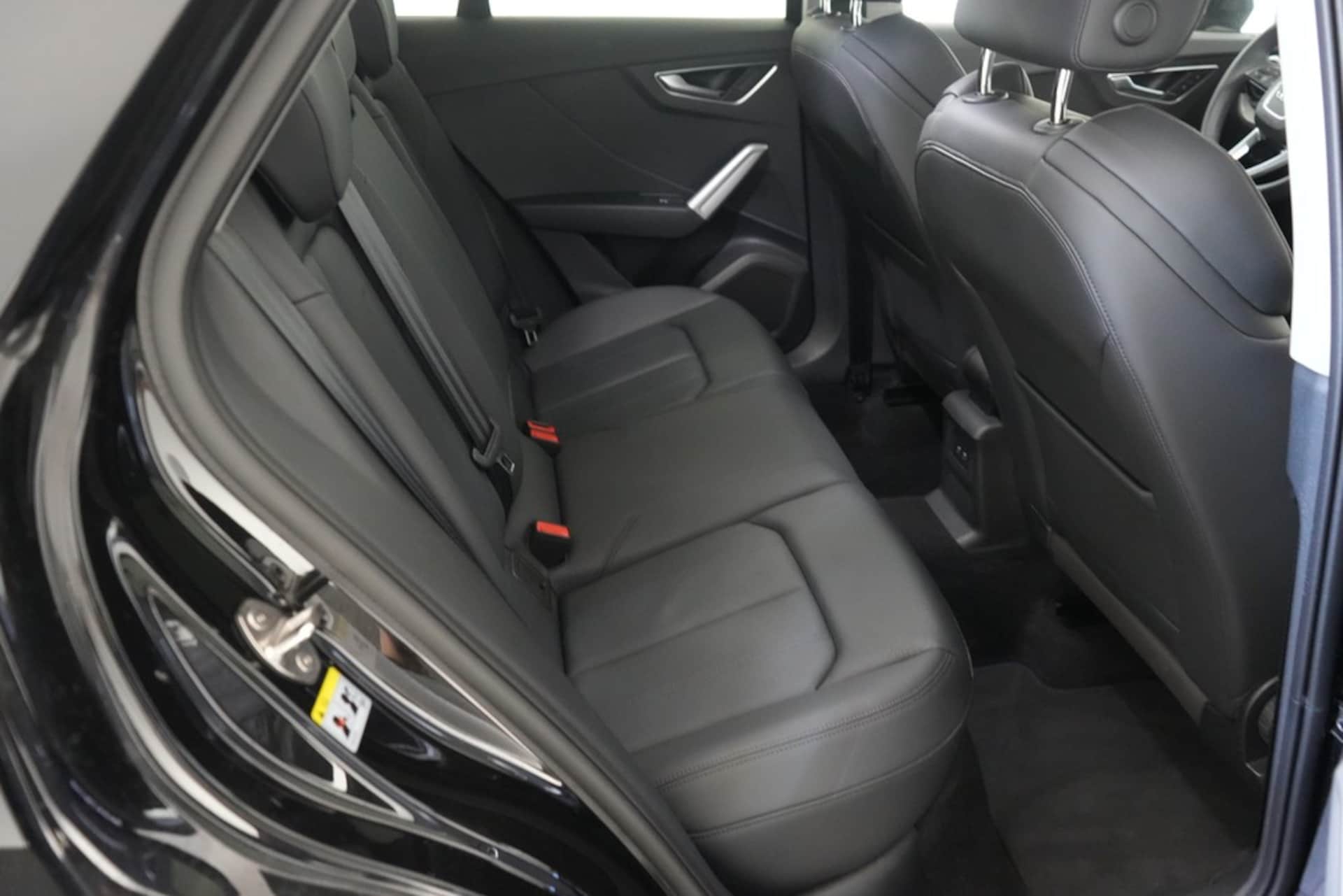 Audi Q2 S line