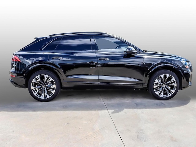 2025 Audi Q8