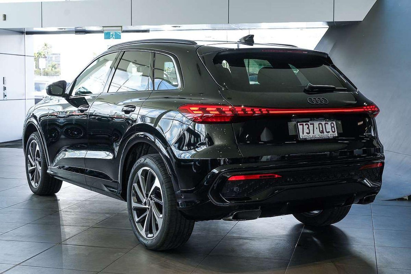Image about Audi Q5 SUV TFSI quattro 200 kW sport