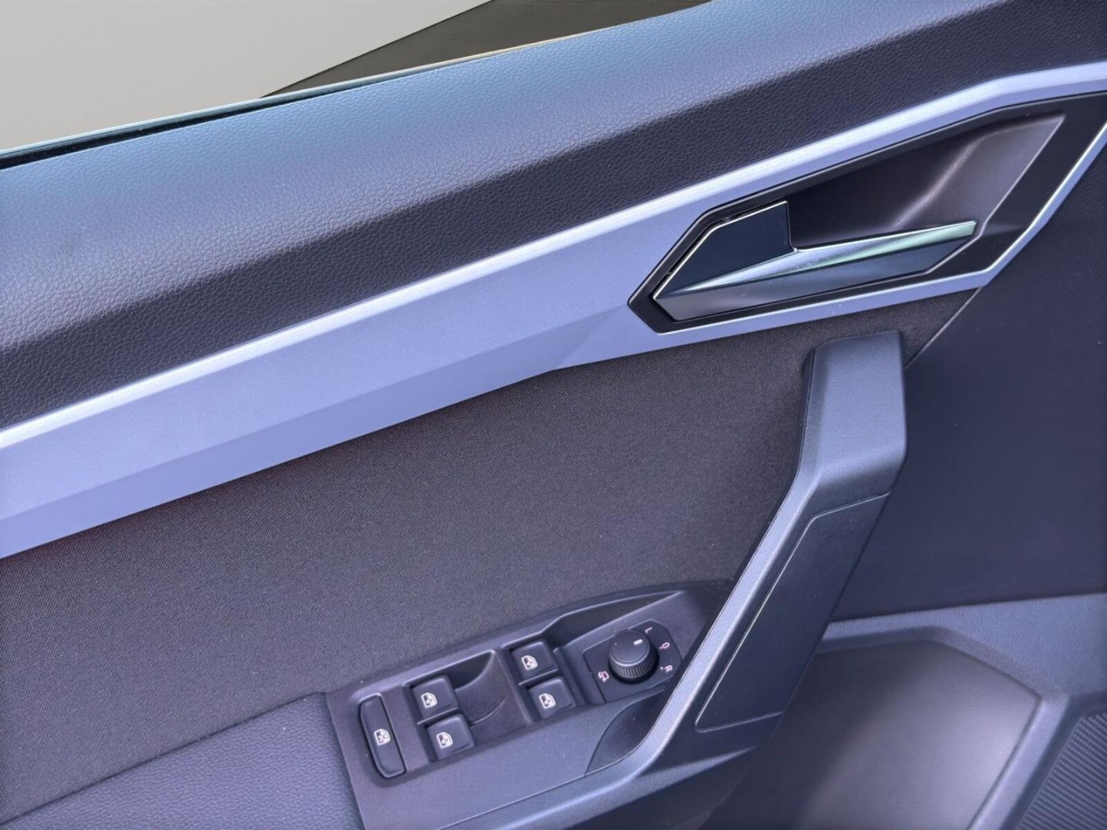 SEAT Arona – Bild 13