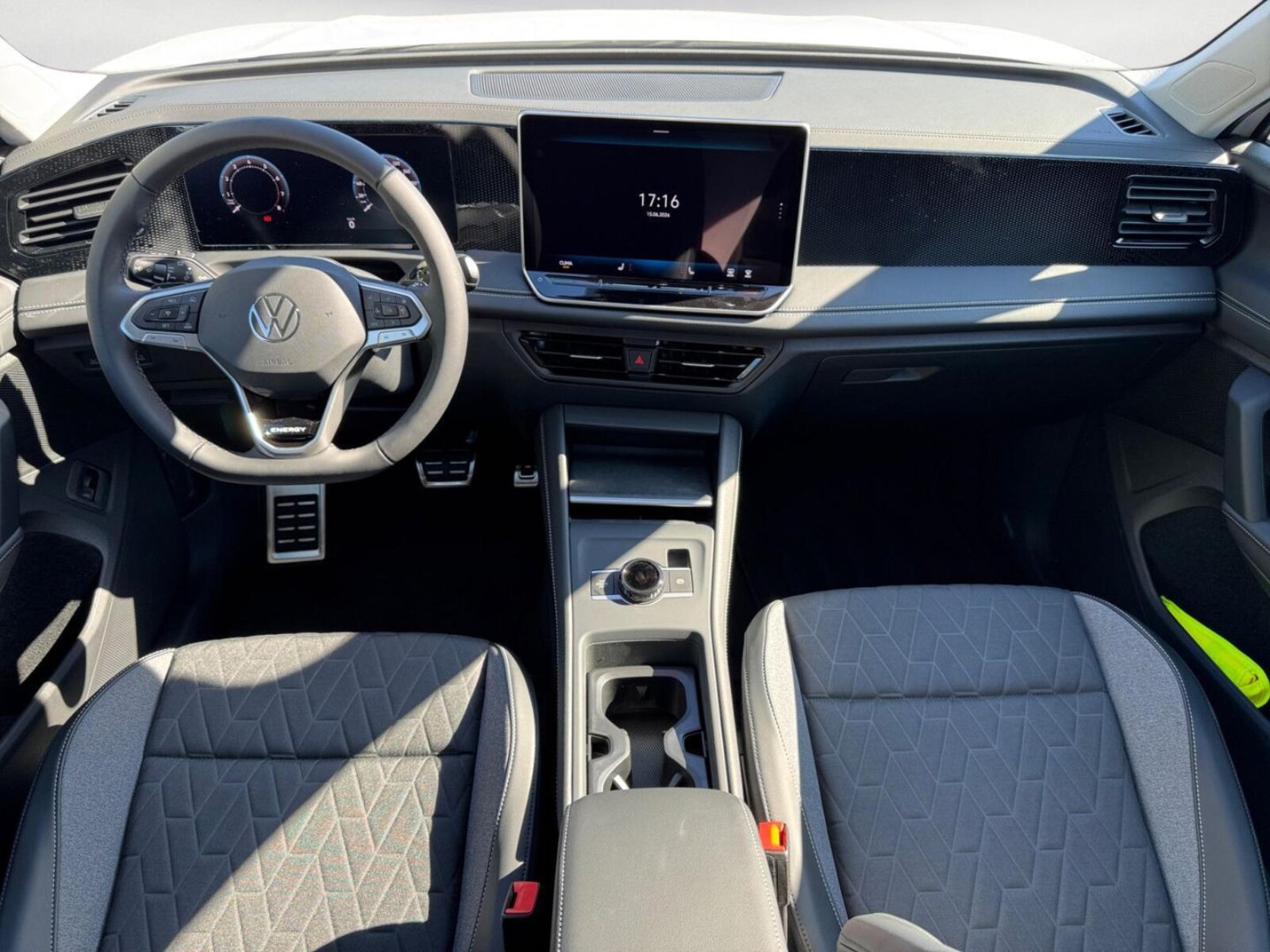 Volkswagen Tiguan – Bild 7