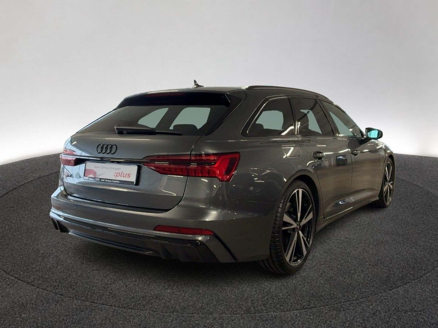 Bild über Audi S6 Avant TDI quattro tiptronic - für weitere Informationen kontaktieren Sie den Audi Partner