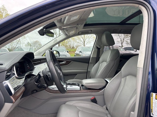 2022 Audi Q7