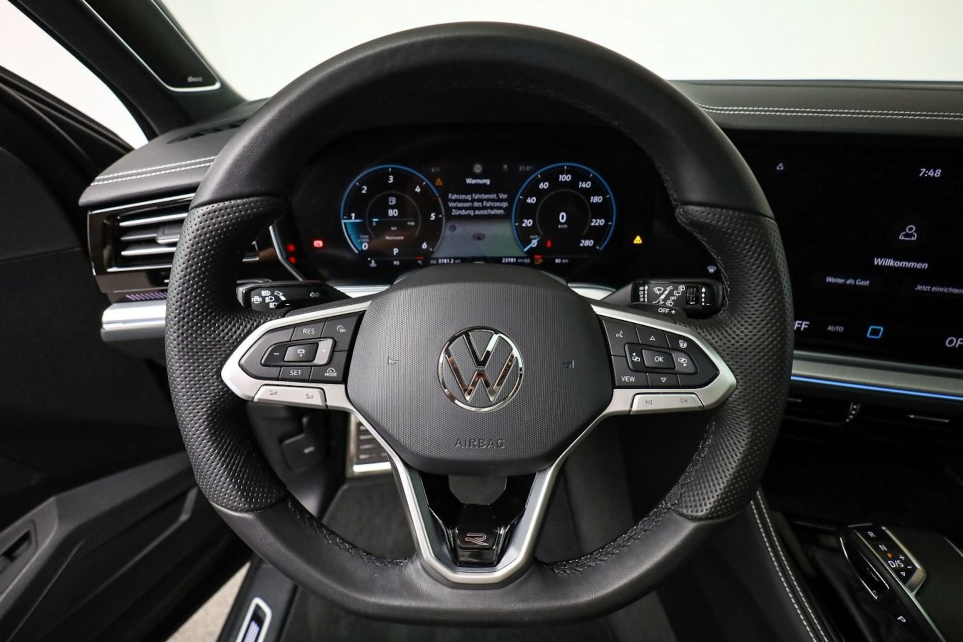 Volkswagen Touareg R-Line