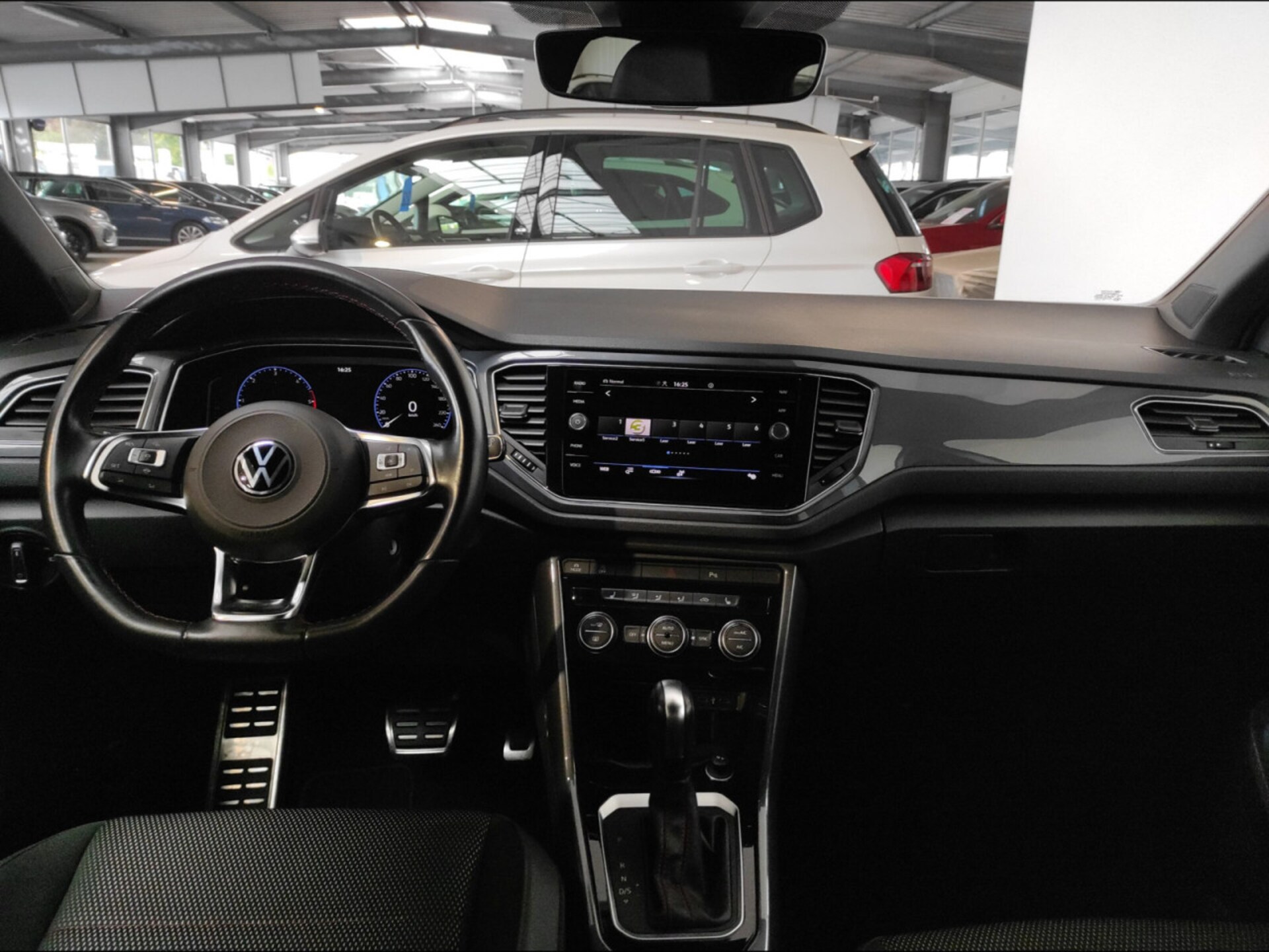 Volkswagen T-Roc Sport