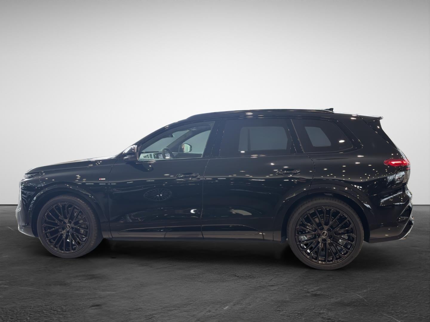 Bild über Audi Q7 SUV TDI quattro 220 kW tiptronic - für weitere Informationen kontaktieren Sie den Audi Partner