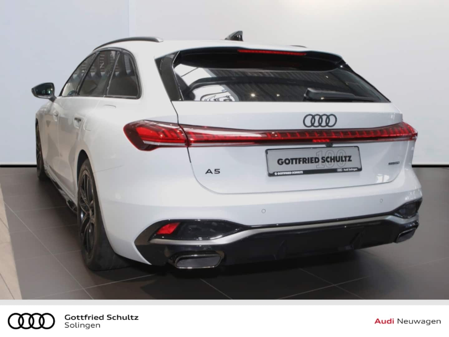 Bild über Audi A5 Avant e-hybrid e-hybrid quattro 220 kW S tronic - für weitere Informationen kontaktieren Sie den Audi Partner