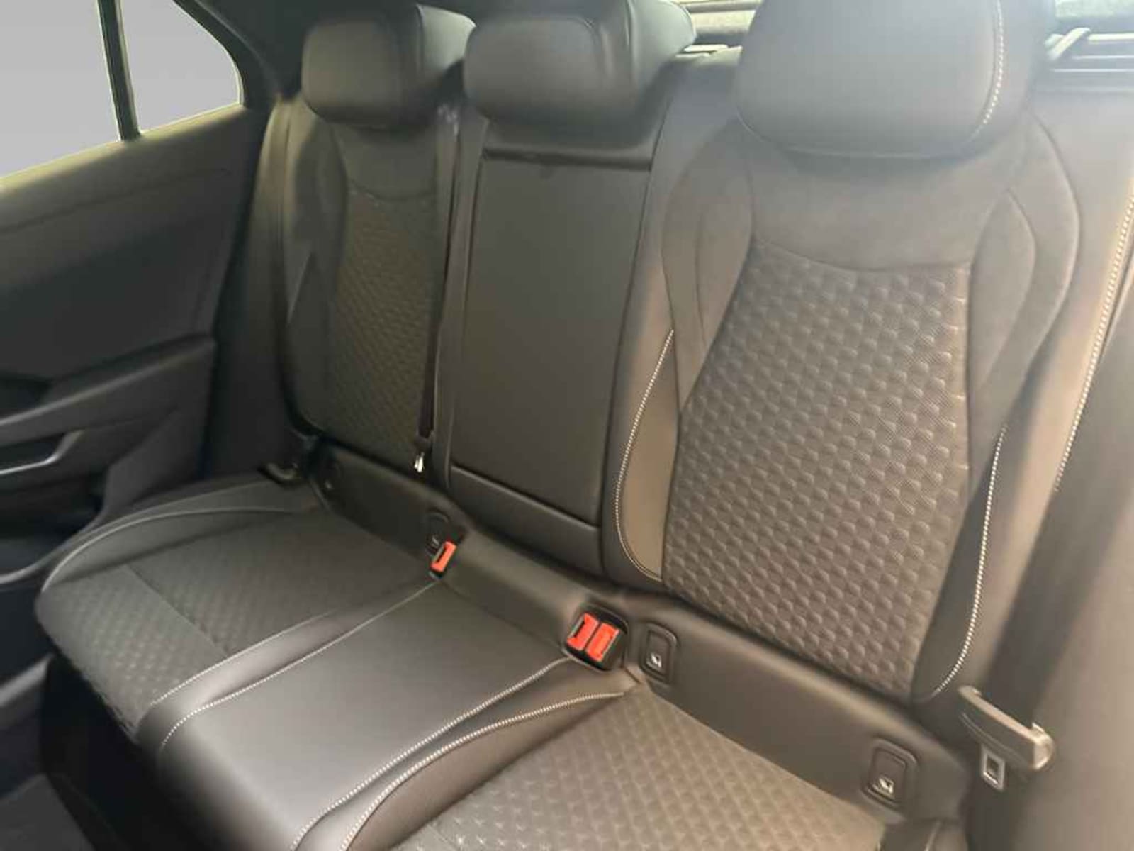 Volkswagen T-Roc – Bild 12