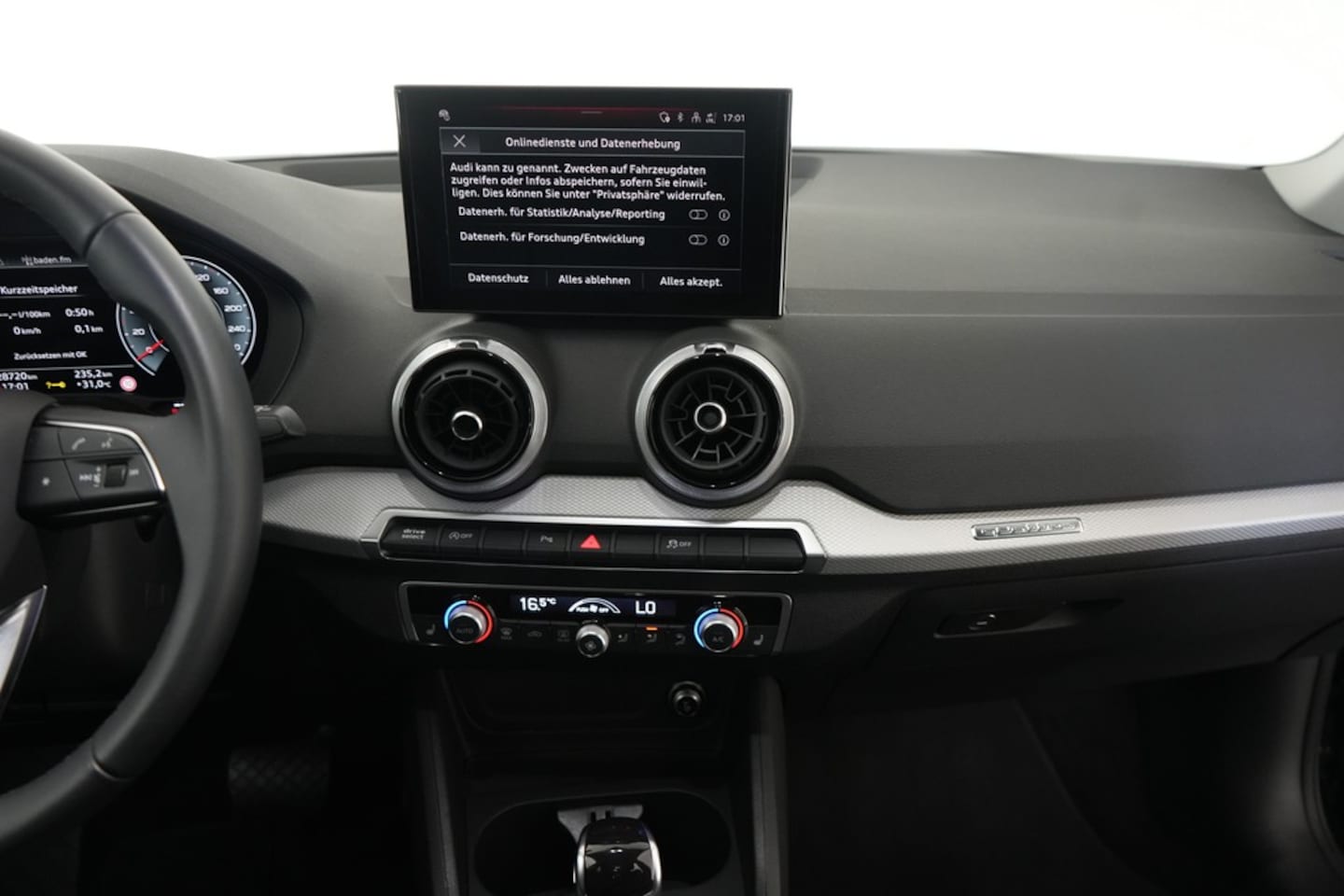 Bild über Audi Q2 S line 40 TFSI quattro S tronic - für weitere Informationen kontaktieren Sie den Audi Partner