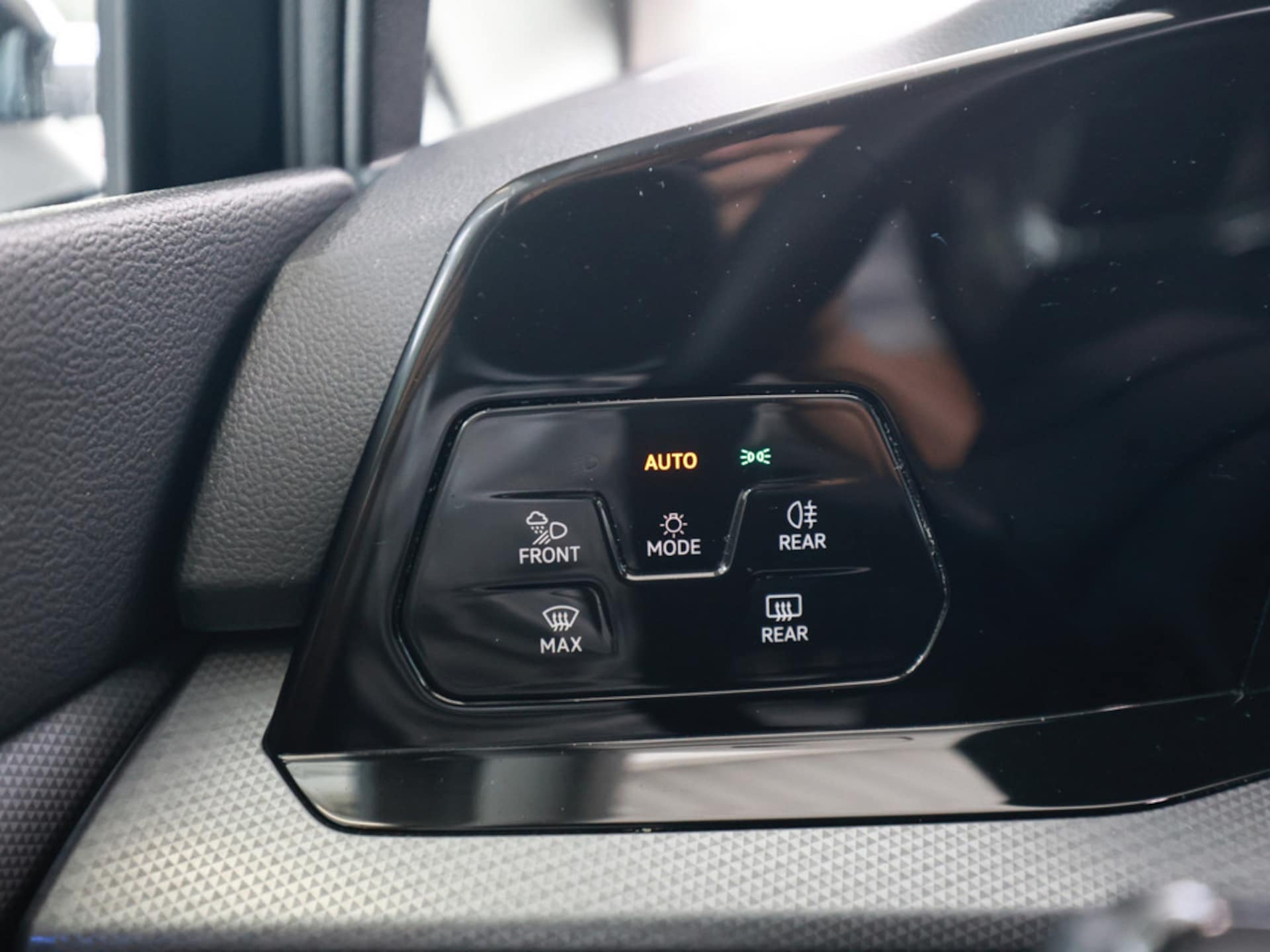 Volkswagen Golf Active