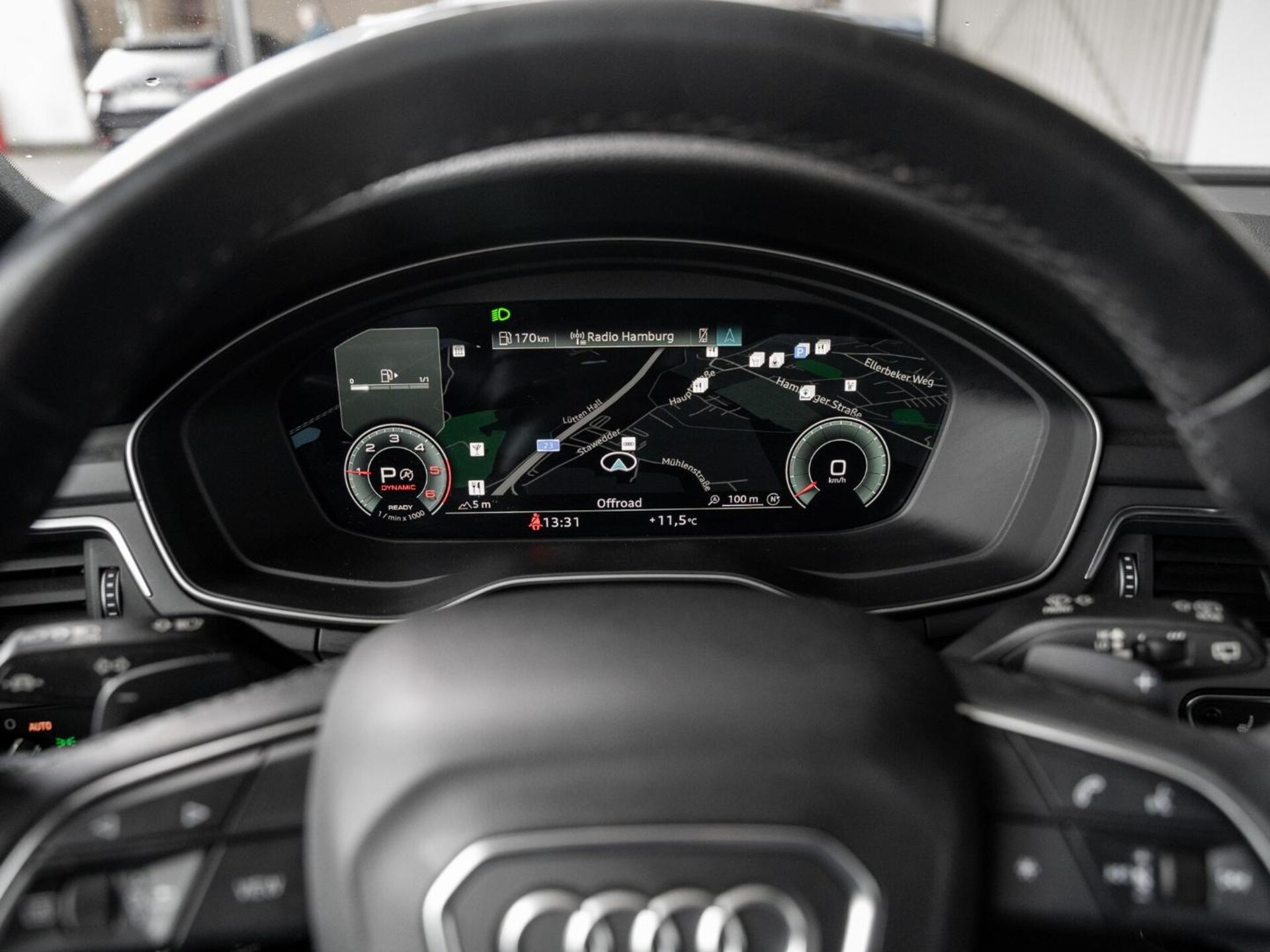 Audi A4 Avant S line