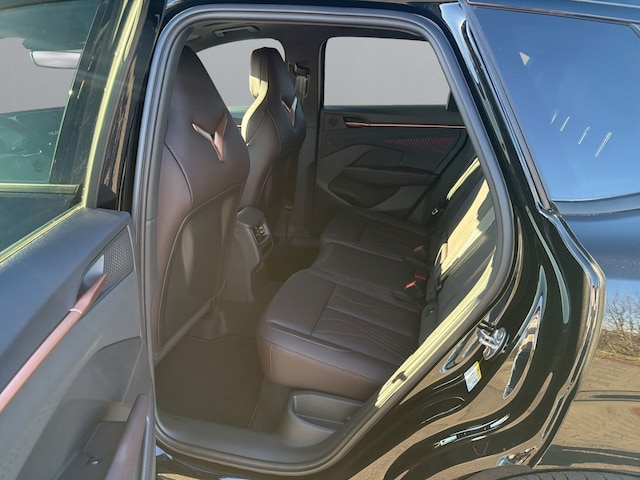 Bild des Autos 11