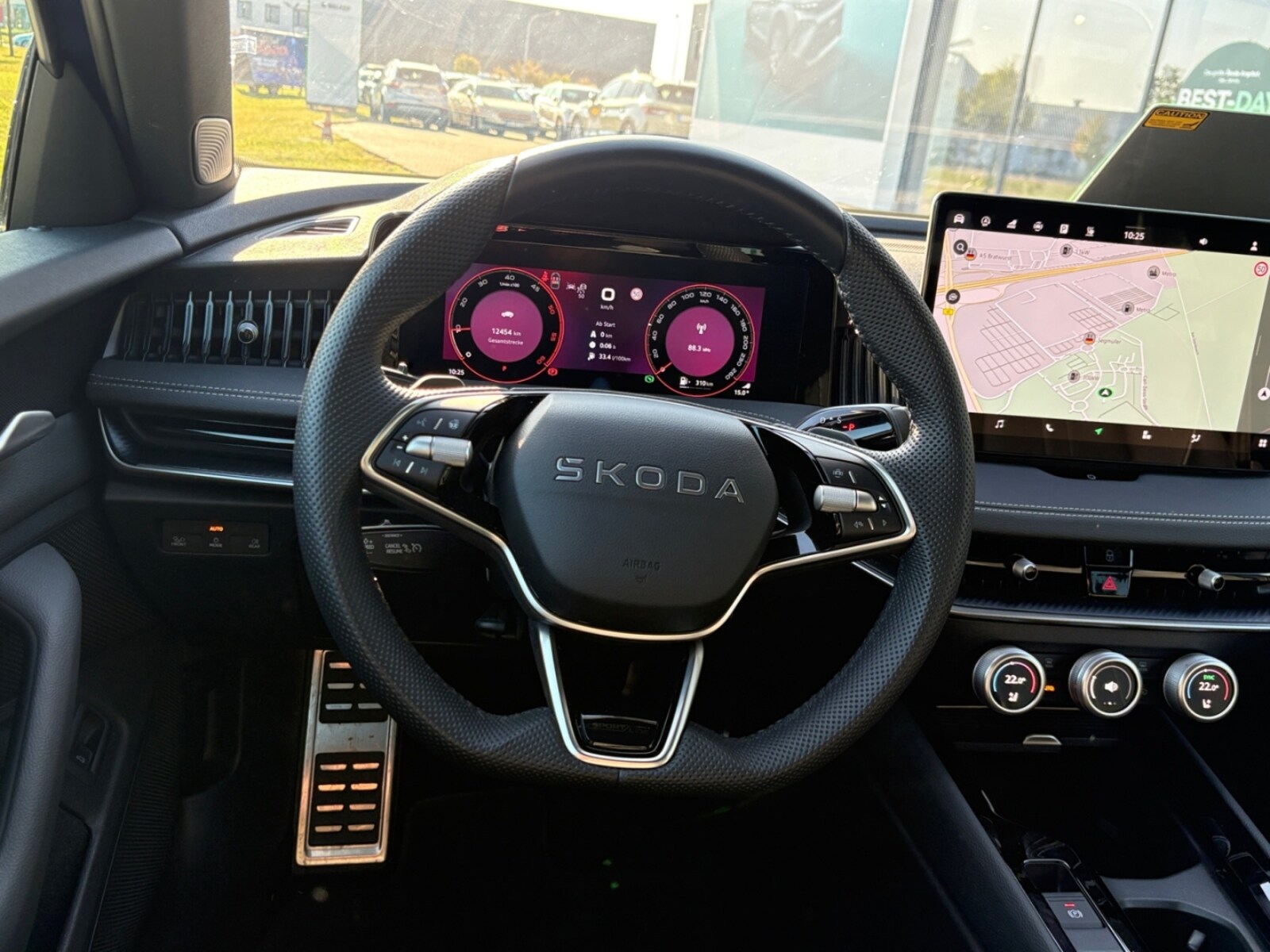 Škoda Superb Combi – Bild 11