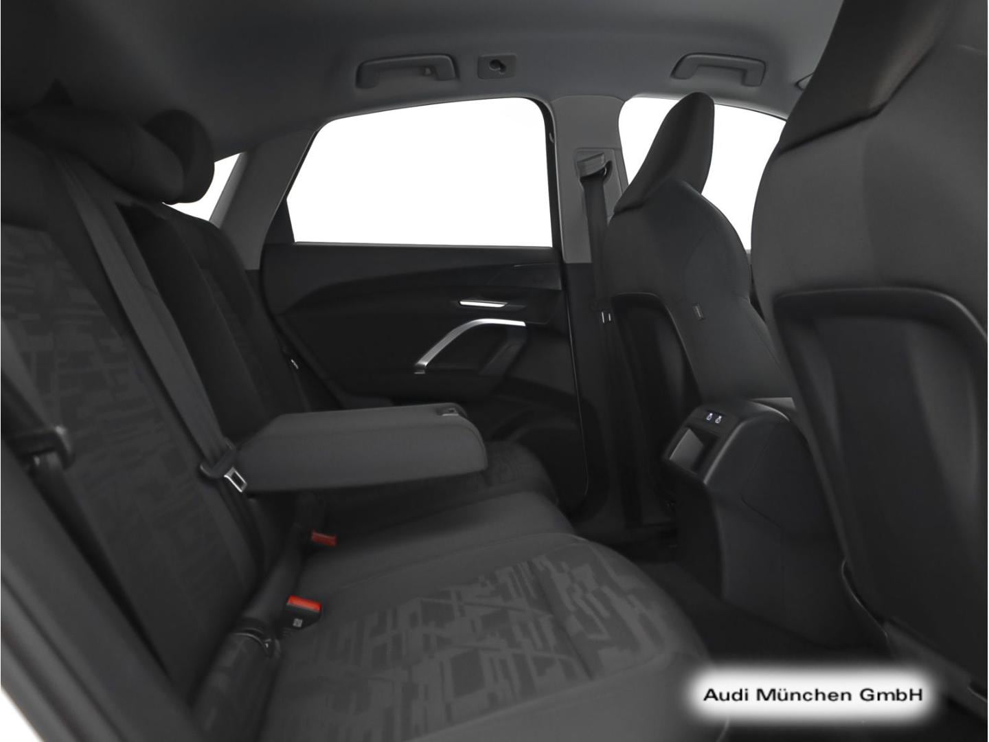 Bild über Audi Q5 Sportback TDI quattro 150 kW S tronic - für weitere Informationen kontaktieren Sie den Audi Partner