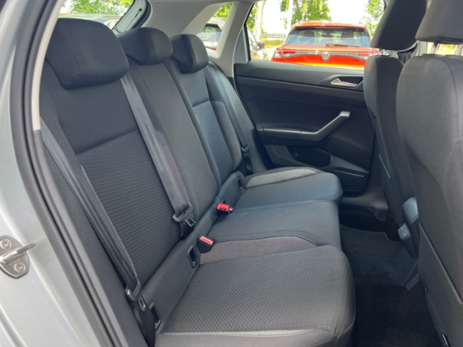 Volkswagen Polo – Bild 9