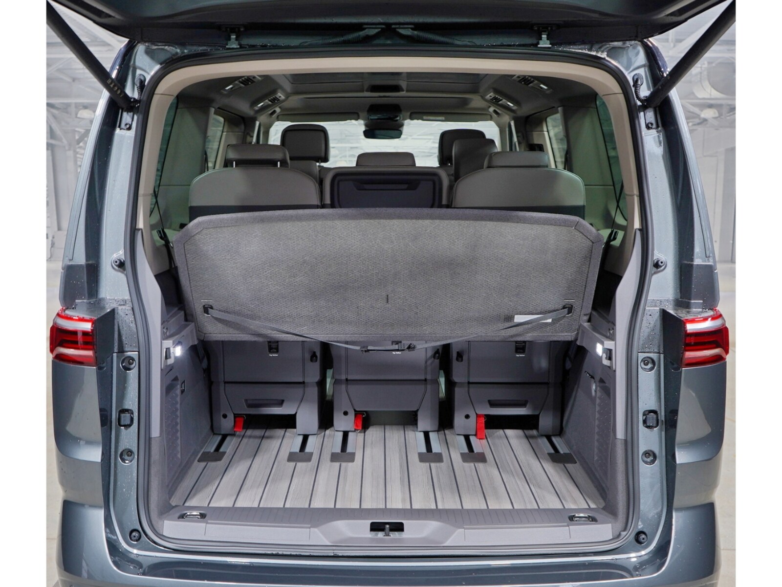 Volkswagen Multivan Langversion – Bild 12