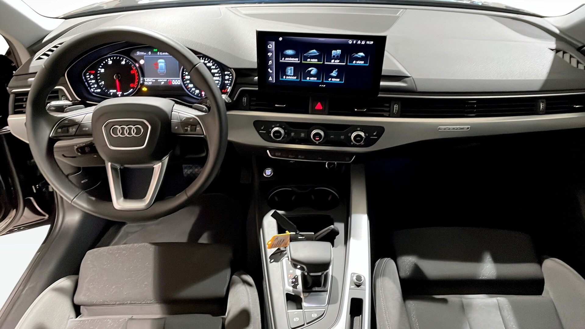 Image about Audi A4 Avant A4 Avant 40 TDI quattro Proline advanced 204 hk S tronic