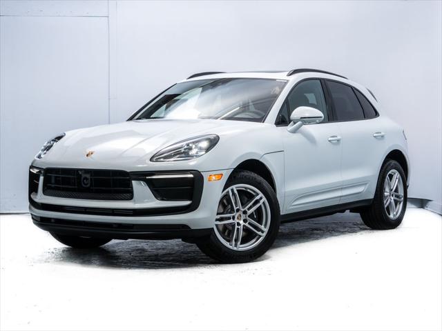 2026 Porsche Macan Base