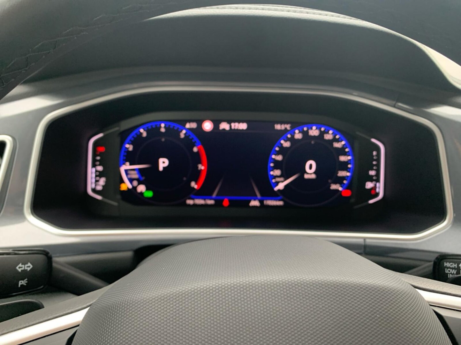 Volkswagen T-Roc – Bild 9