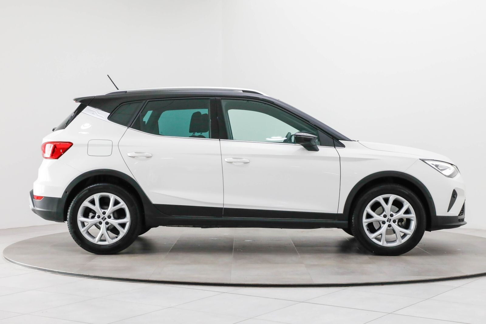 SEAT Arona – Bild 9