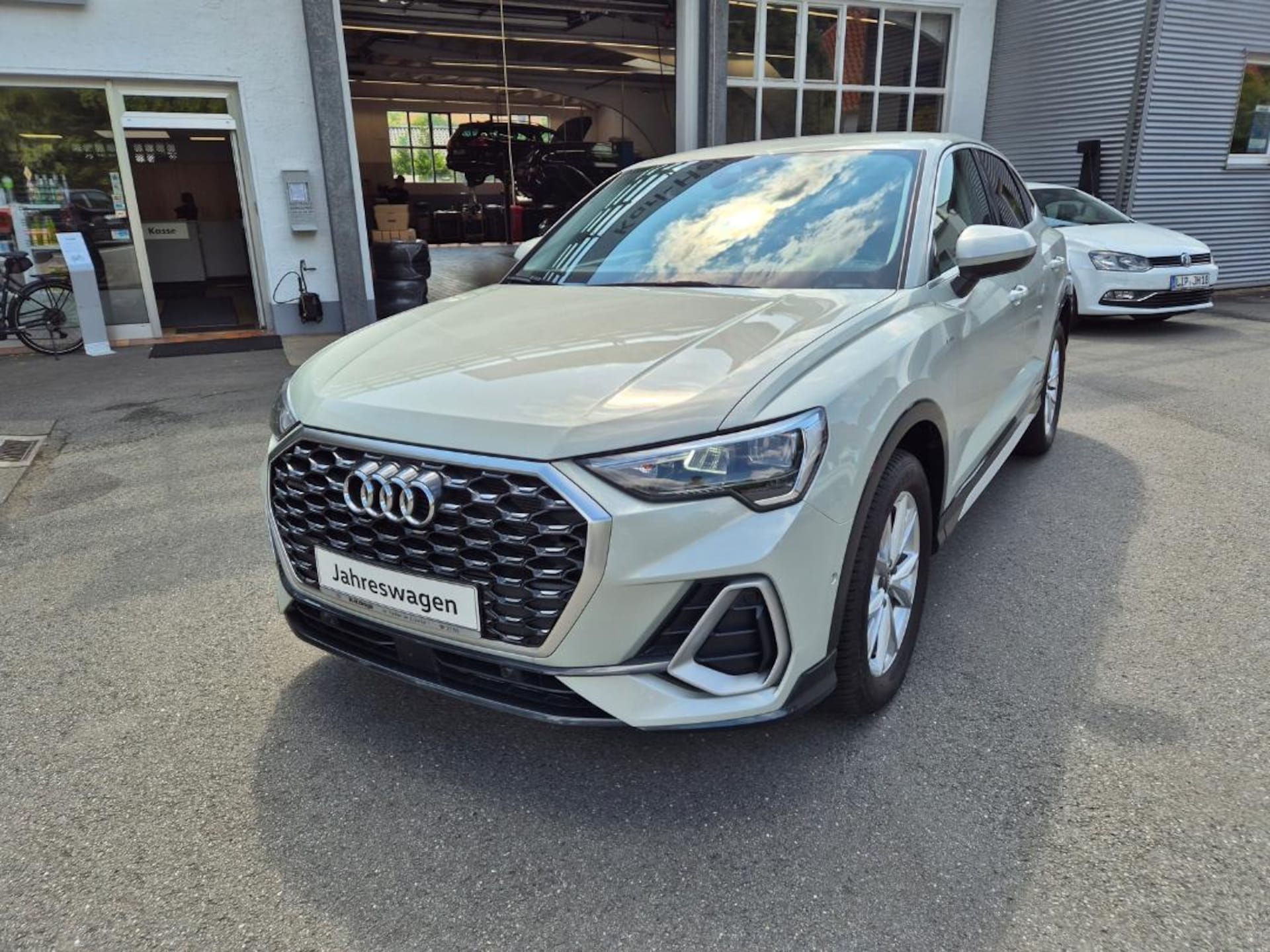 Audi Q3 Sportback S line