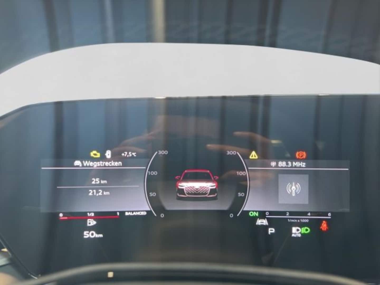 Bild über Audi A6 Avant TDI 150 kW S tronic - für weitere Informationen kontaktieren Sie den Audi Partner