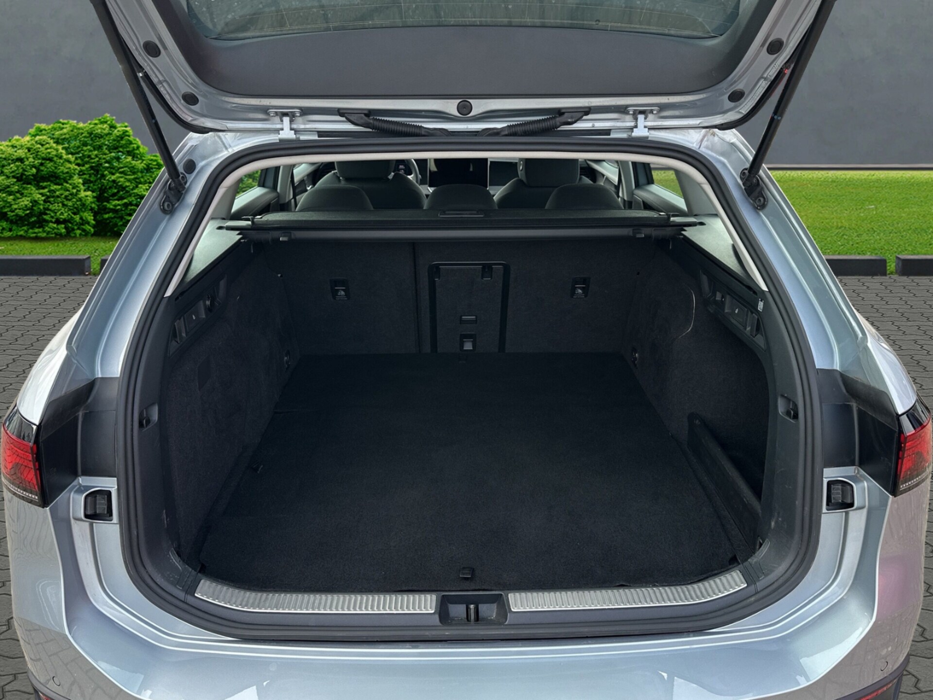 Volkswagen Passat Basis-Modell