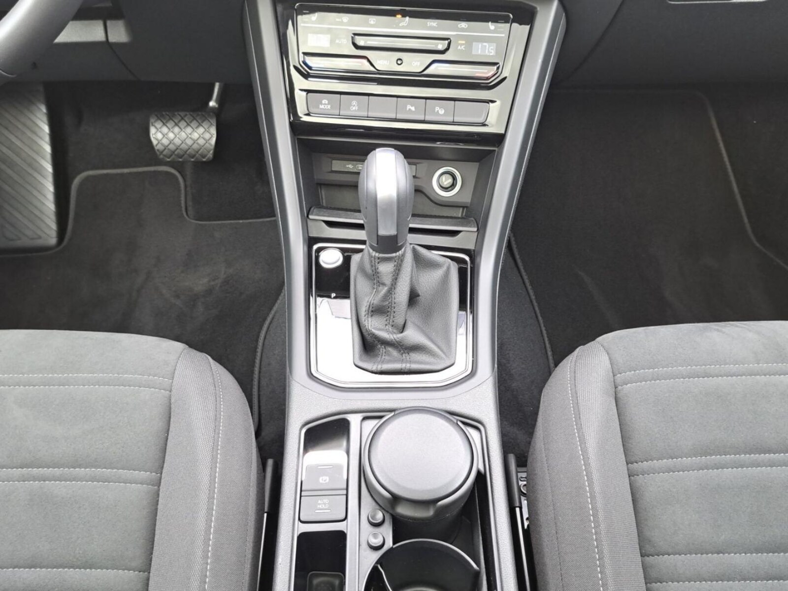 Volkswagen Touran – Bild 7