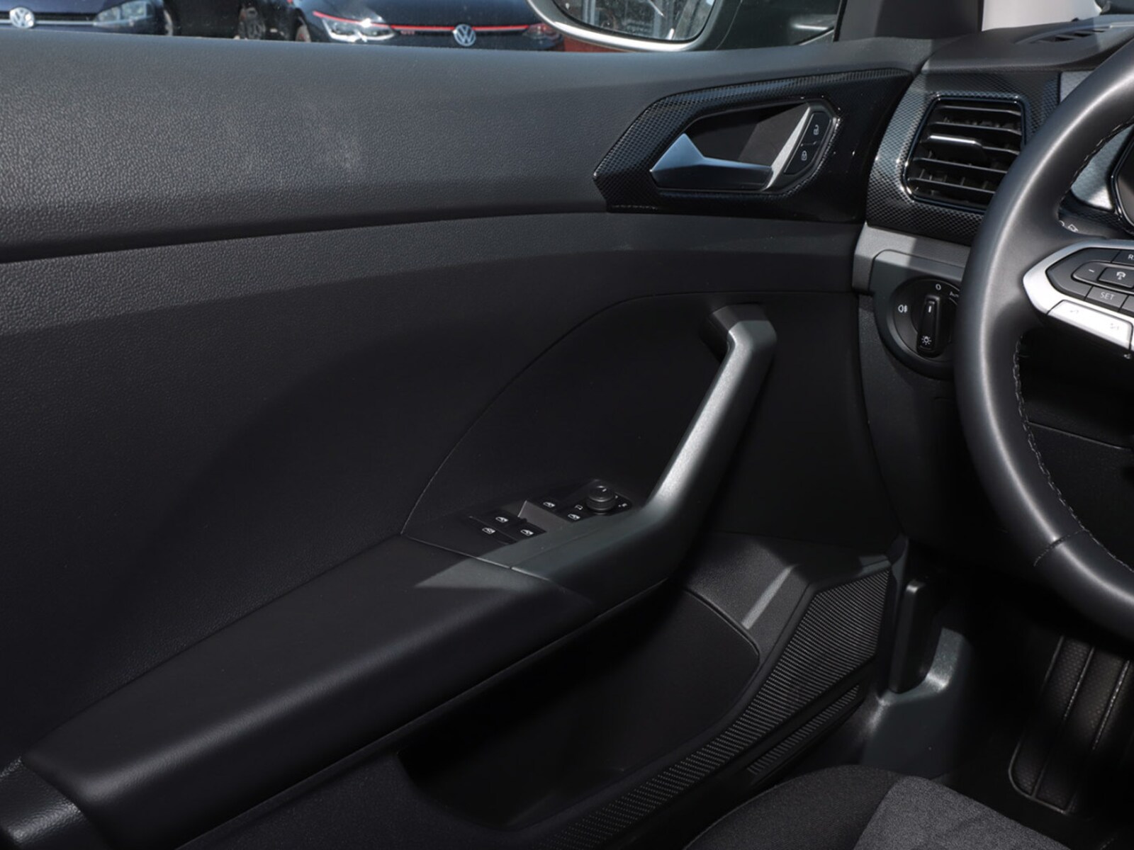 Volkswagen T-Cross – Bild 15