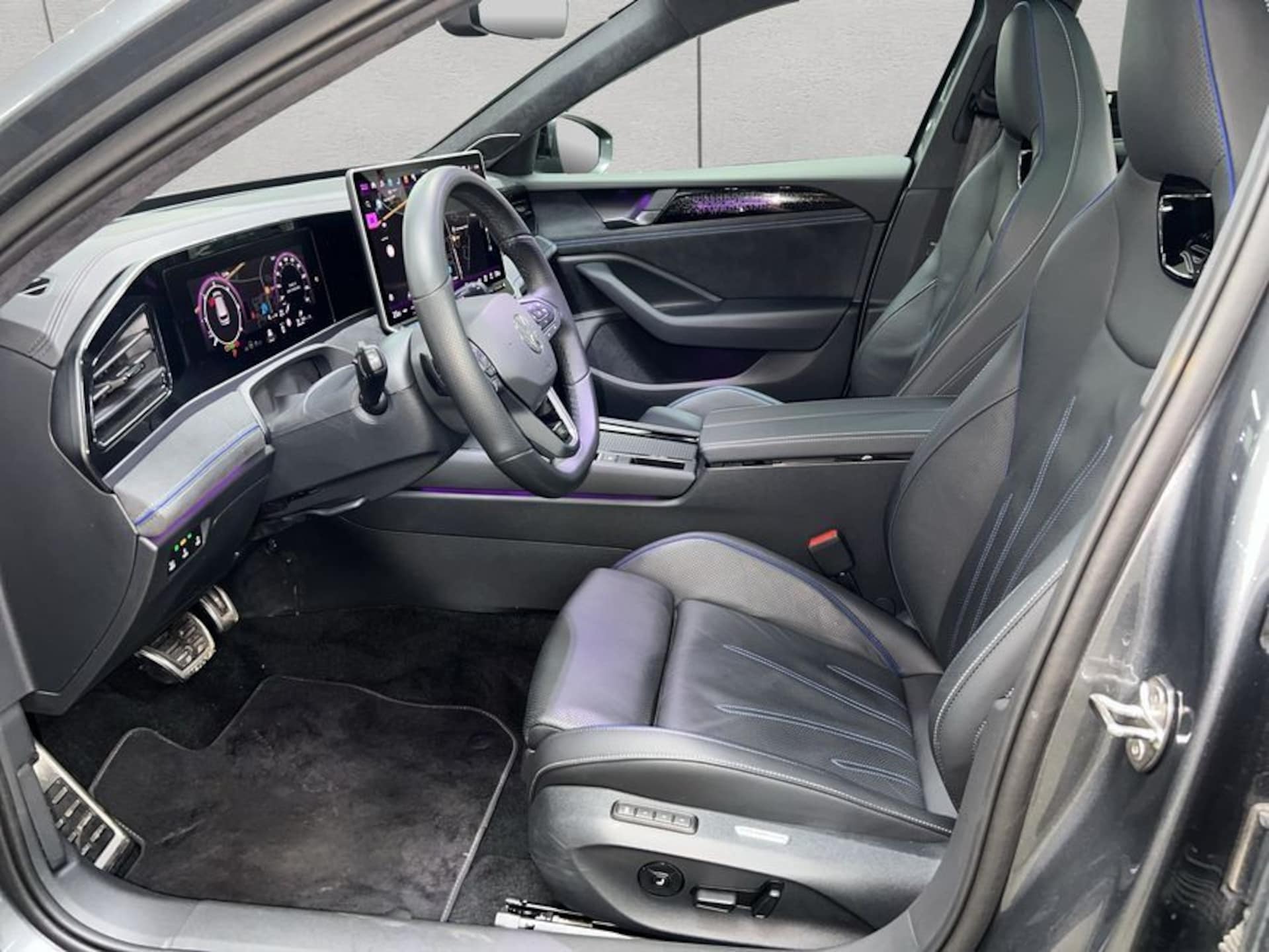 Volkswagen Passat R-Line