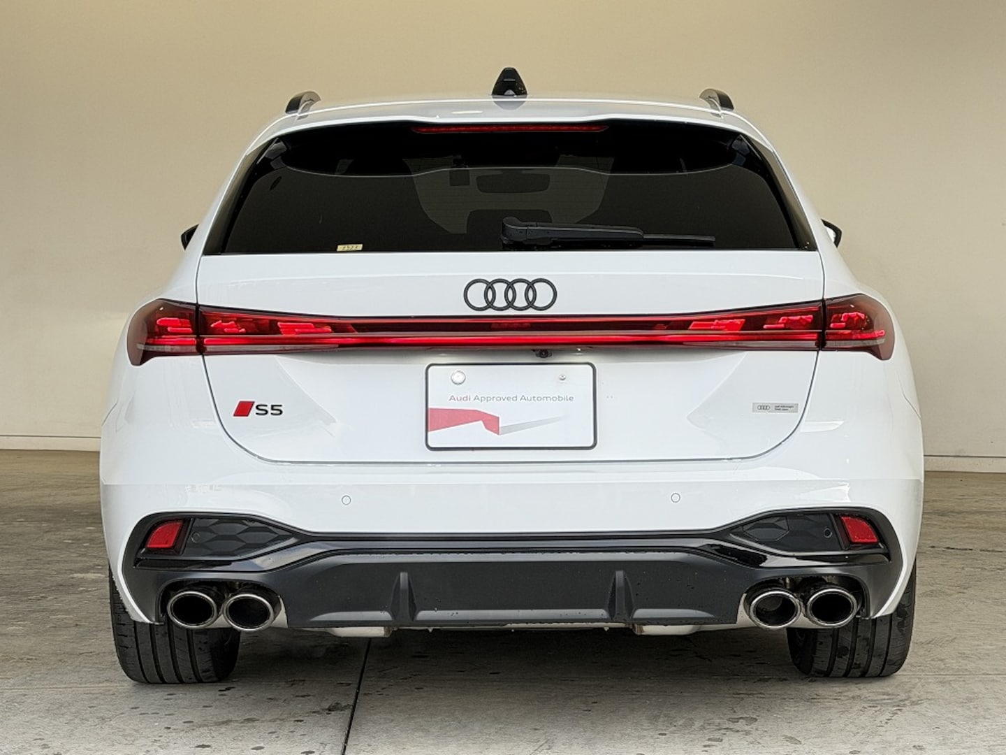 Audi S5 Avant S5 Avant TFSI 270 kW S tronic for more details contact your dealer