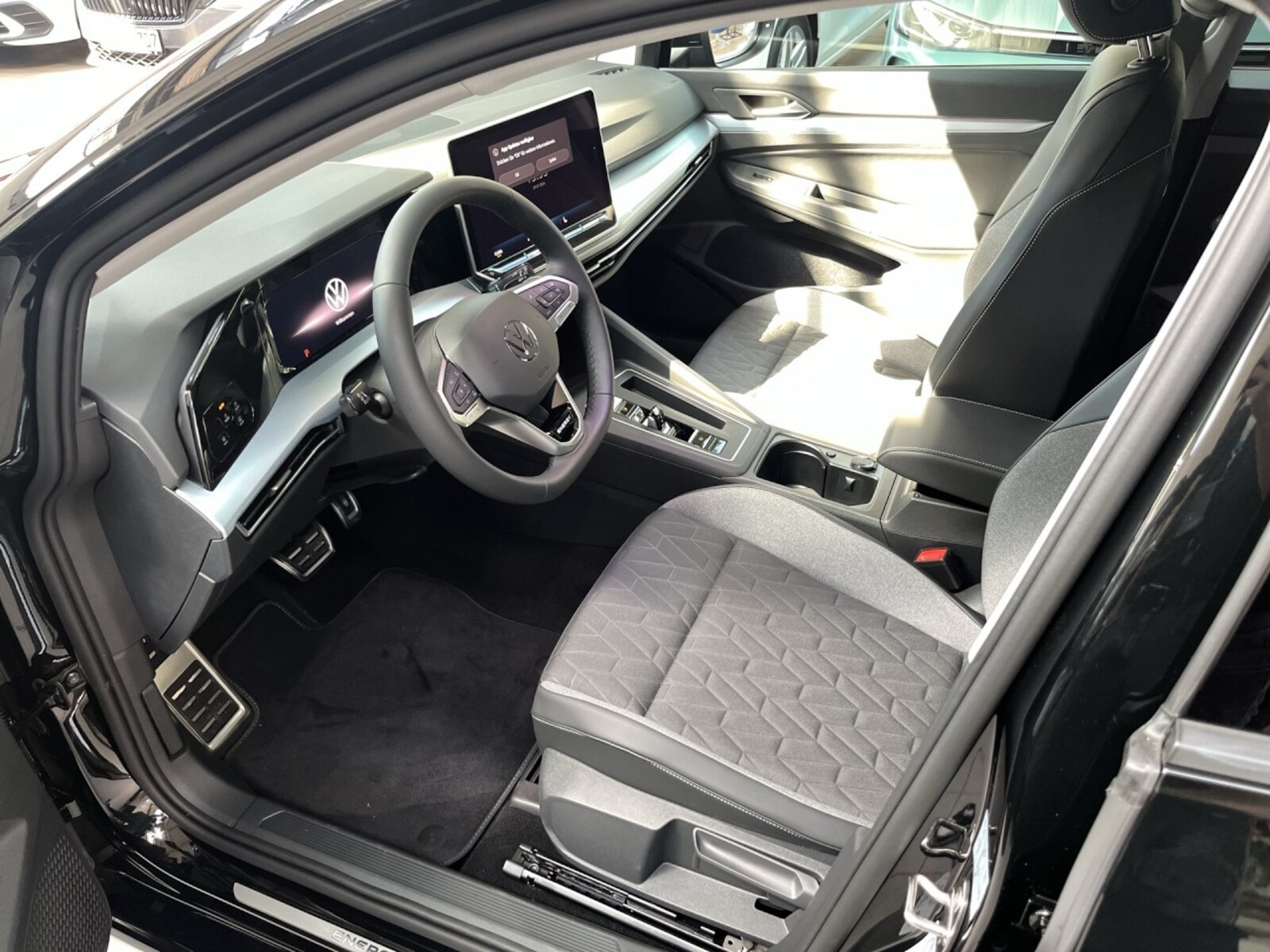 Volkswagen Golf Variant – Bild 6