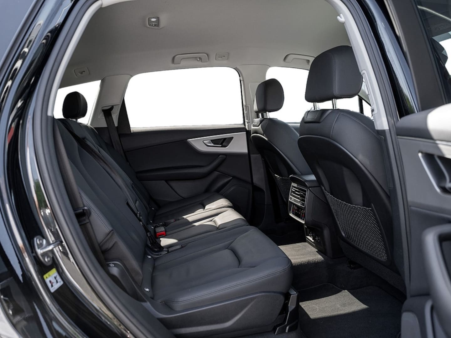 Bild über Audi Q7 competition plus 50 TDI quattro tiptronic - für weitere Informationen kontaktieren Sie den Audi Partner